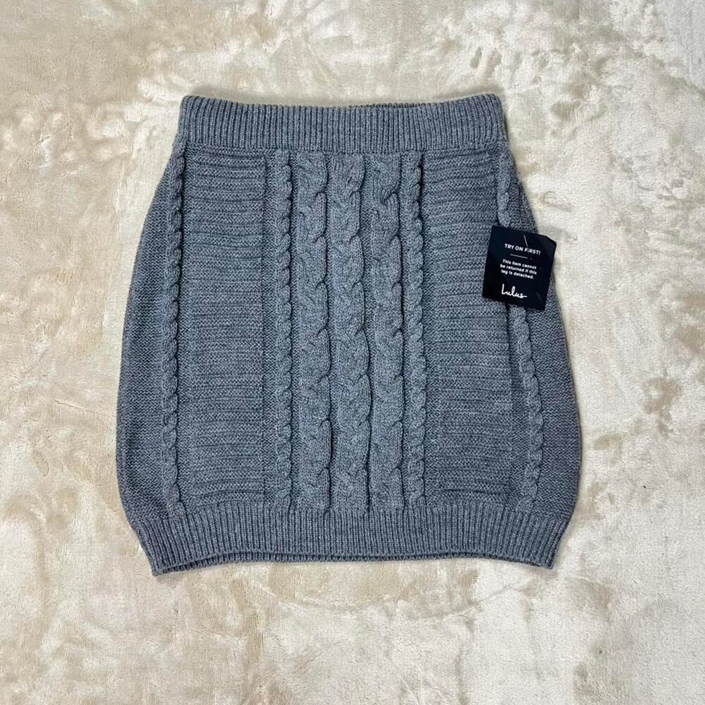 NWT Lulus Women's Cable Knit Sweater Skirt